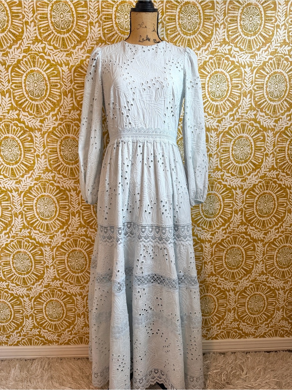 Antonio Melani x Born On Fifth The Primrose Eyelet Embroidered Maxi Dress Sz 4 - Picture 5 of 13